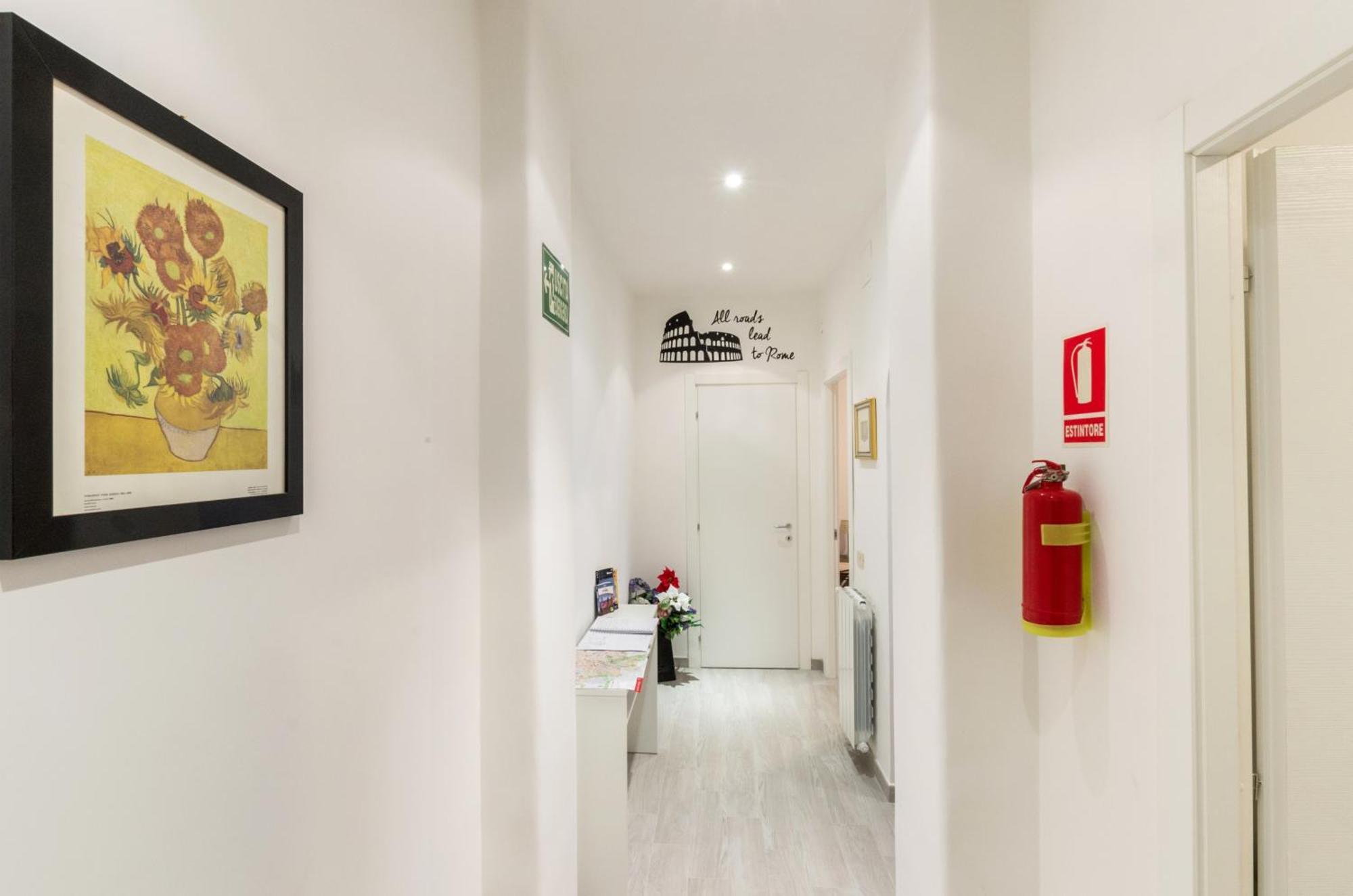 Vacanze romane holidays Roma Exterior foto